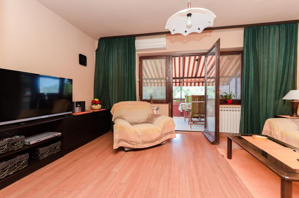 Apartment Bozena Punat Luaran gambar